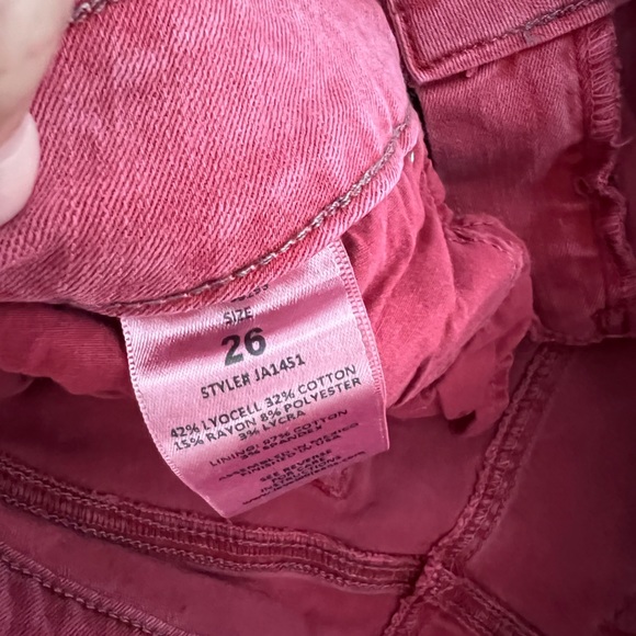 Level 99 Pink/Red Distressed Denim Shorts - Picture 5 of 6